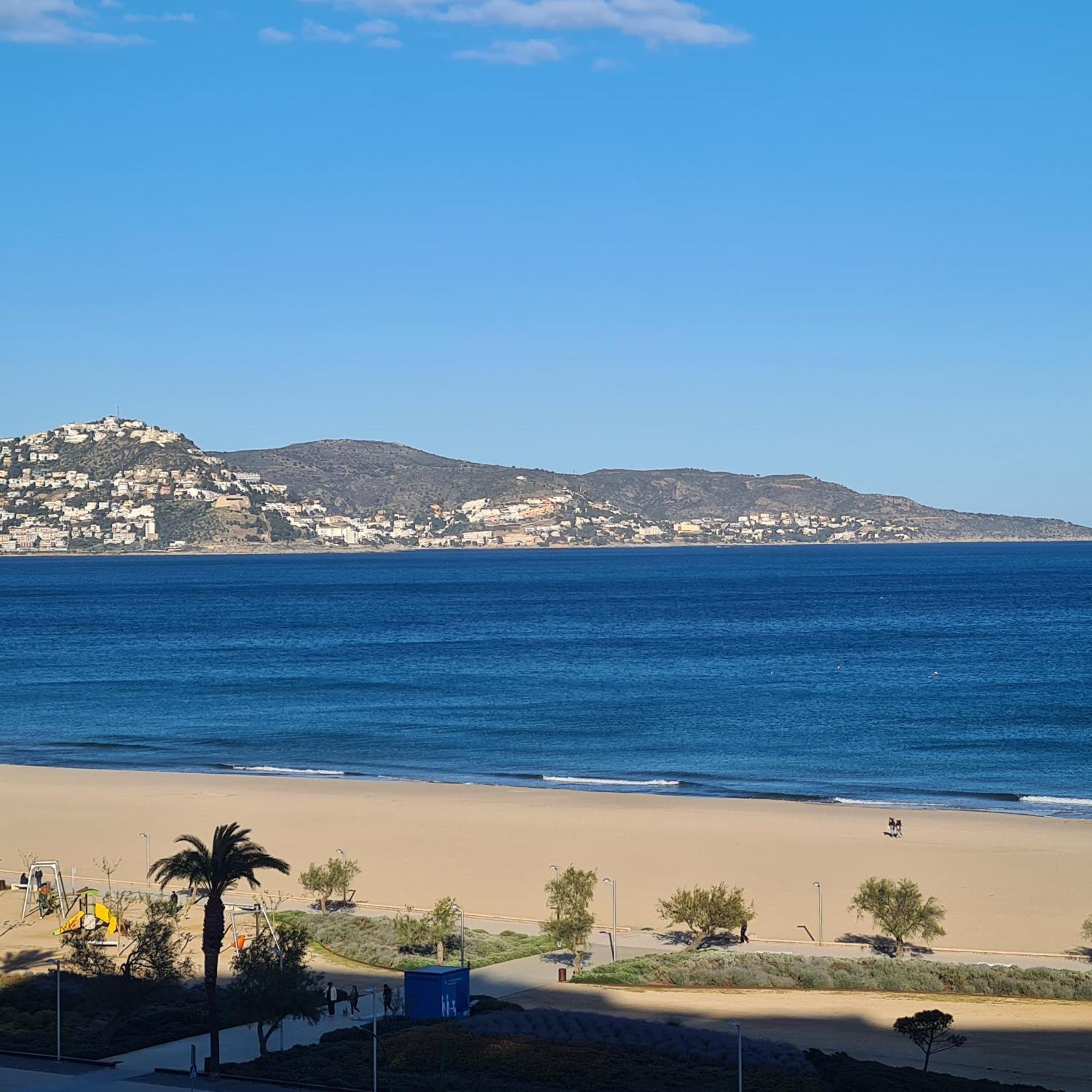 דירות אמפוריבראבה Piso Delta Muga Costa Brava מראה חיצוני תמונה