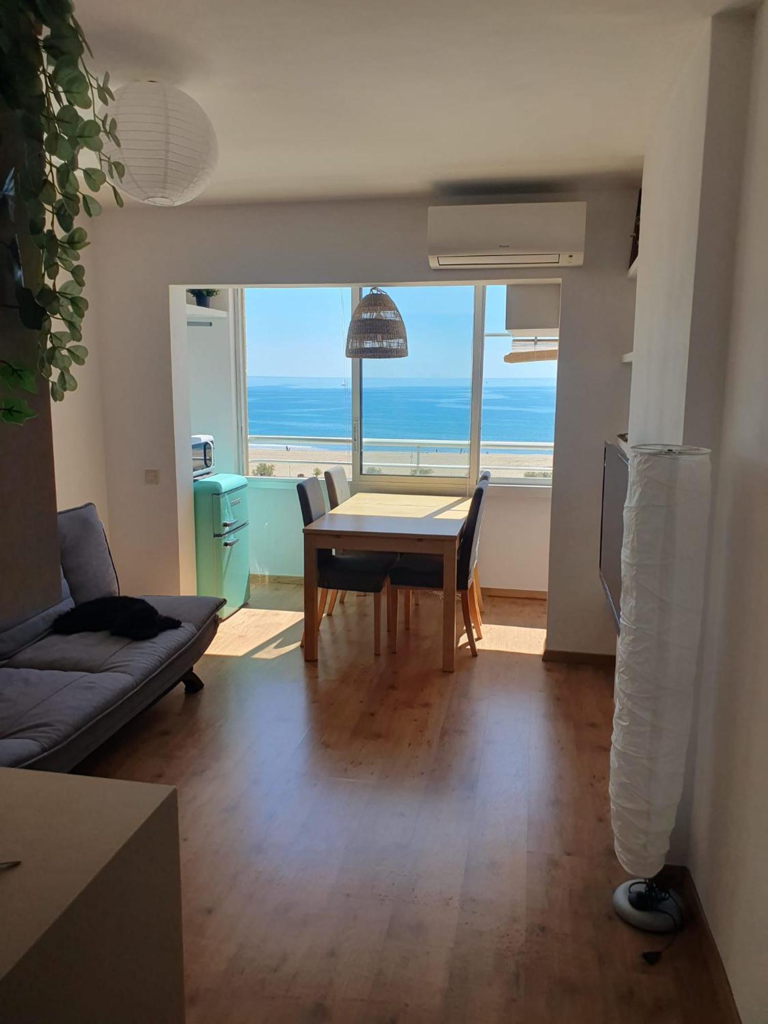 דירות אמפוריבראבה Piso Delta Muga Costa Brava מראה חיצוני תמונה